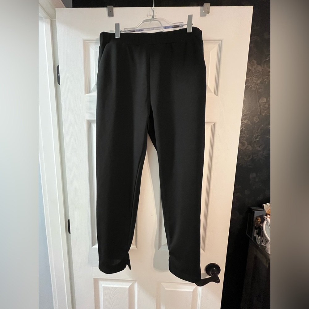 SHEIN Woman’s Sleek Black Trousers